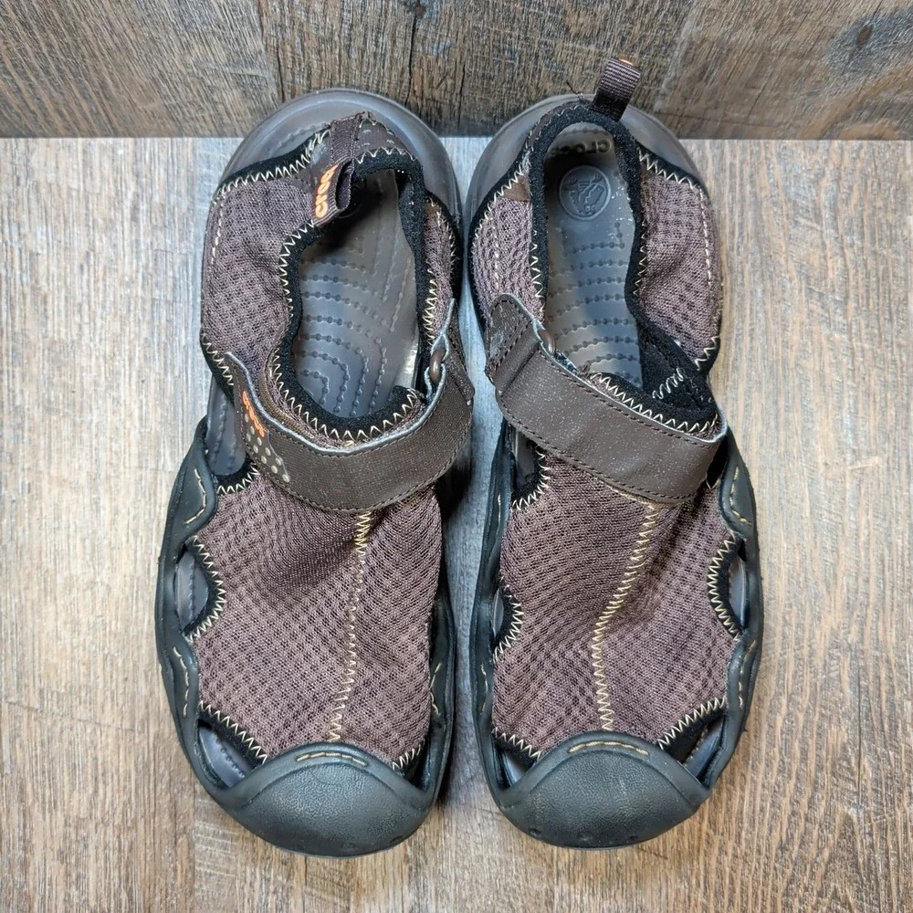 Crocs Swiftwater Mesh Fisherman Sandals Brown Black Mens Sz 8 Water Shoes Hiking